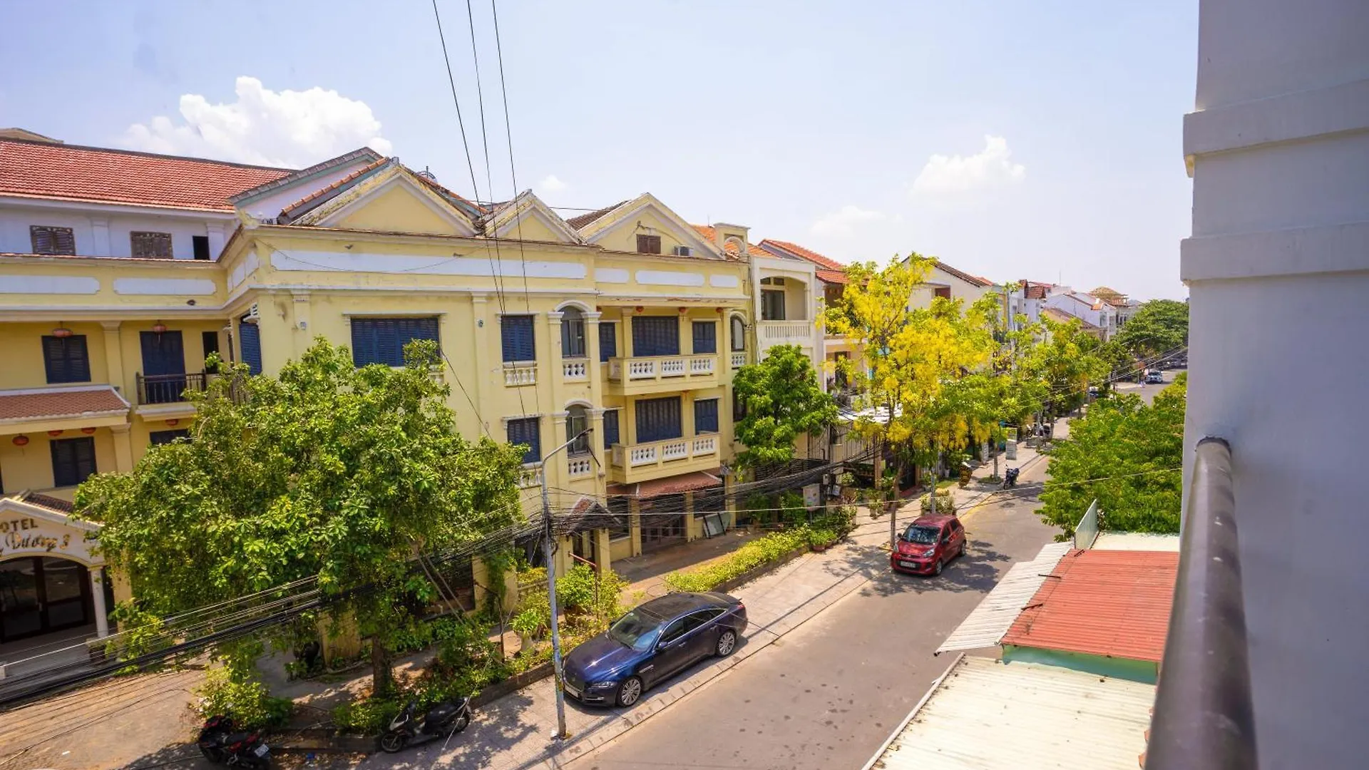 Hy Local Budget Hotel By Hoianese - 5 Mins Walk To Hoi An Ancient Town